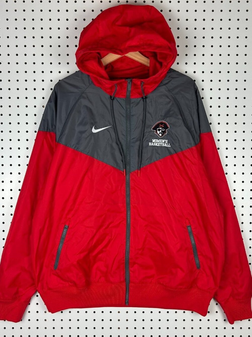 CBU Women's Basketball‎ Nike Windbreaker Large Jacket Christian Brothers Memphis